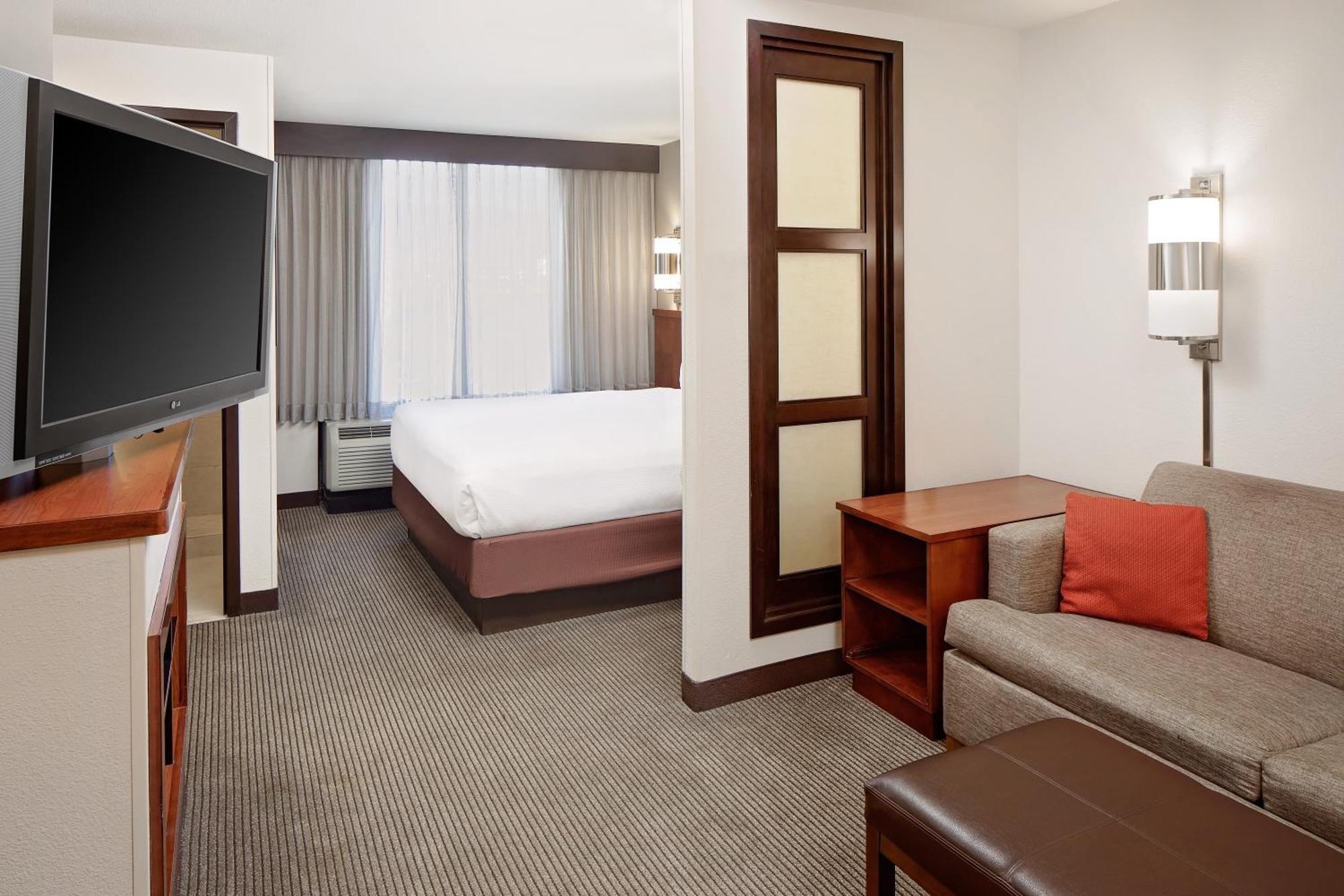 Hyatt Place Ontario/Rancho Cucamonga Bilik gambar
